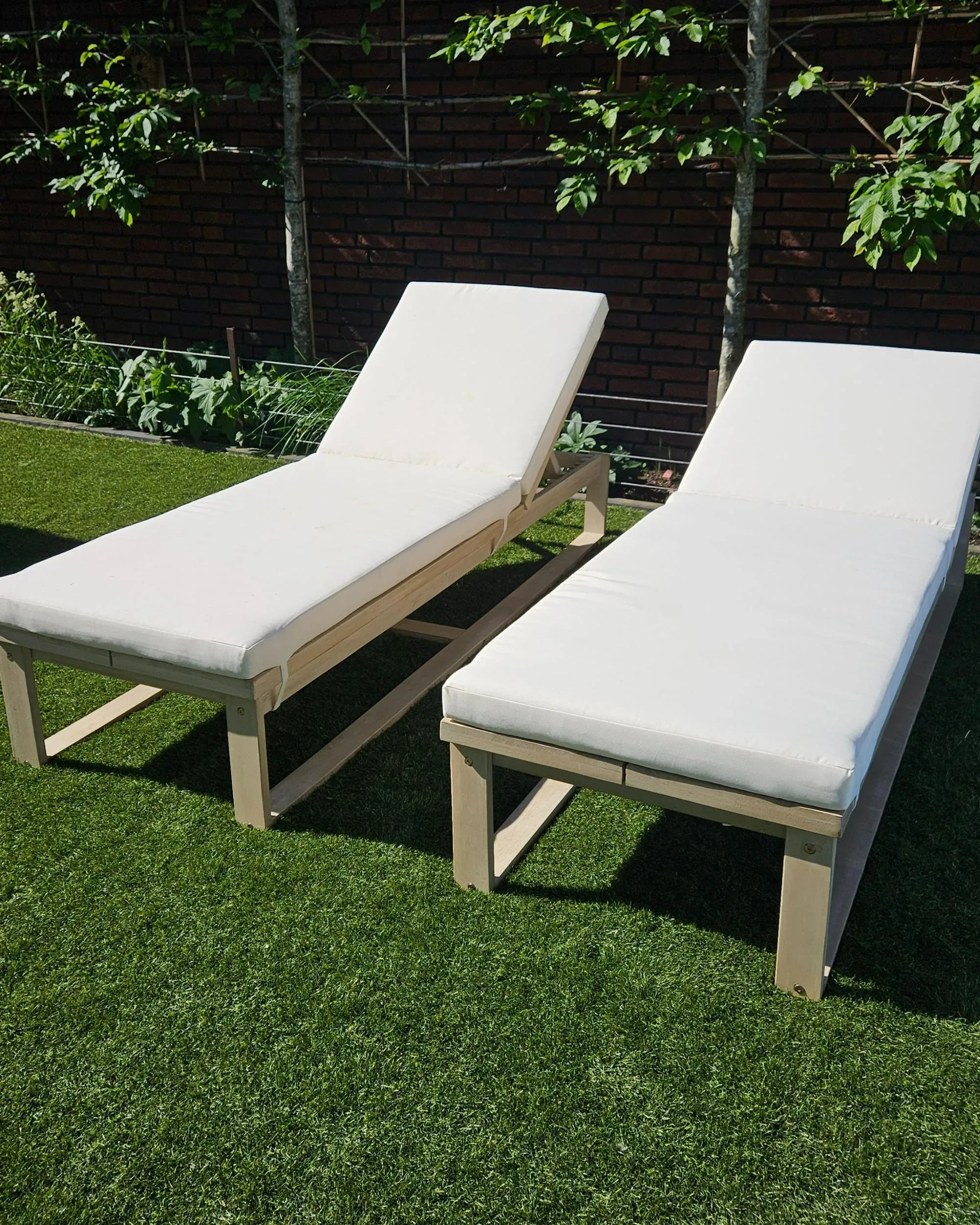 Chaise longue avec coussin Bois d'acacia Blanc cassé