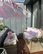 Banc de jardin avec coussin 141 cm avec pouf en rotin naturel