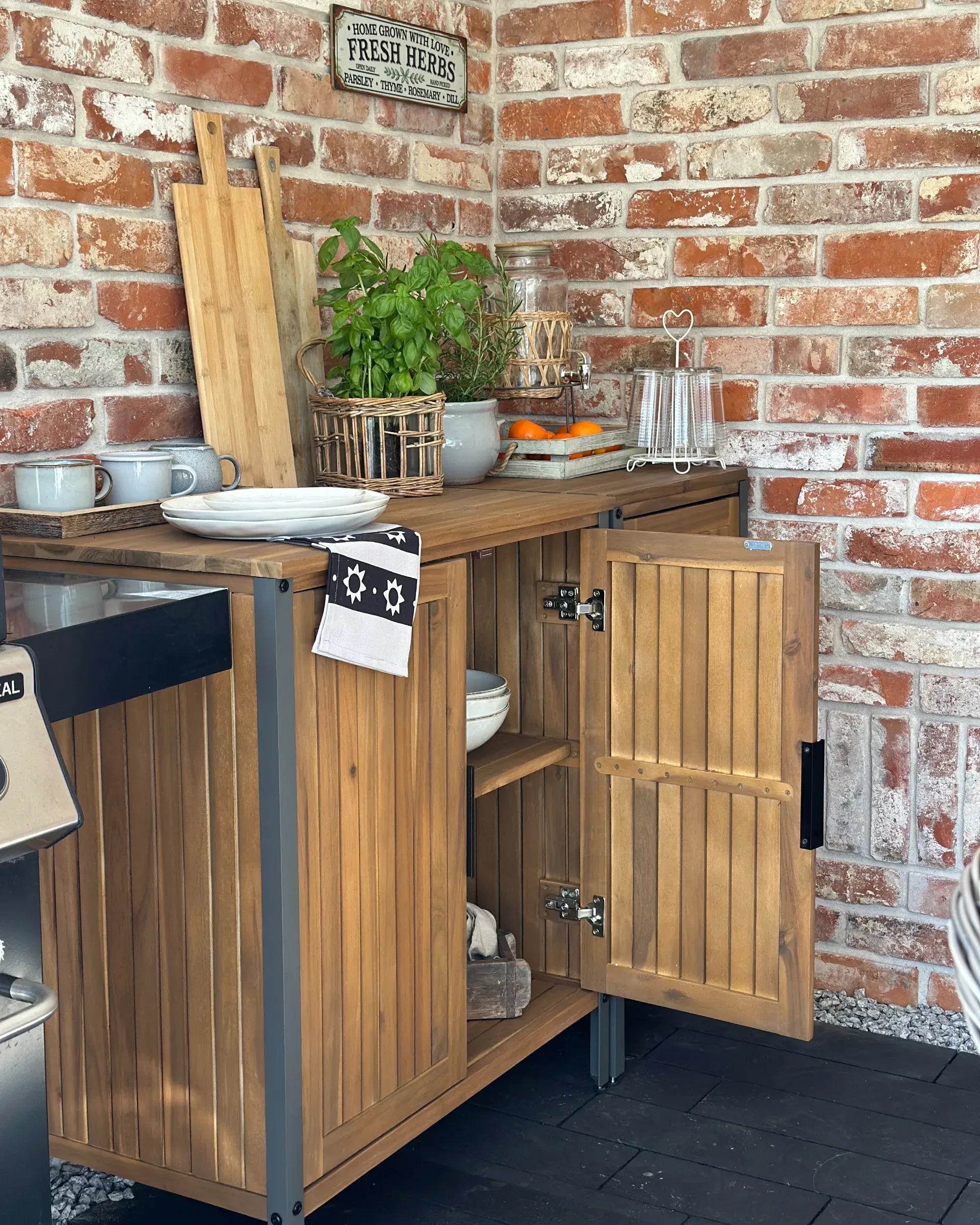 Cuisine d'extérieur en bois d'acacia certifié Marron